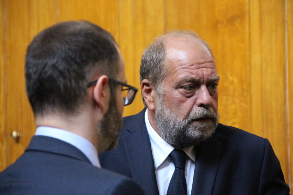 Éric Dupont-Moretti, en visite au tribunal judiciaire d'Aurillac.